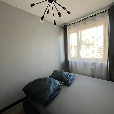Modern, Airport Designer Double Apartment